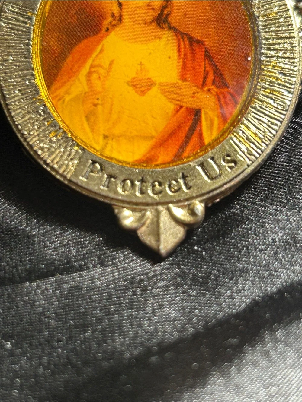 Vintage Sacred Heart of Jesus Medal Belt Clip - Gold Tone with Amber Center